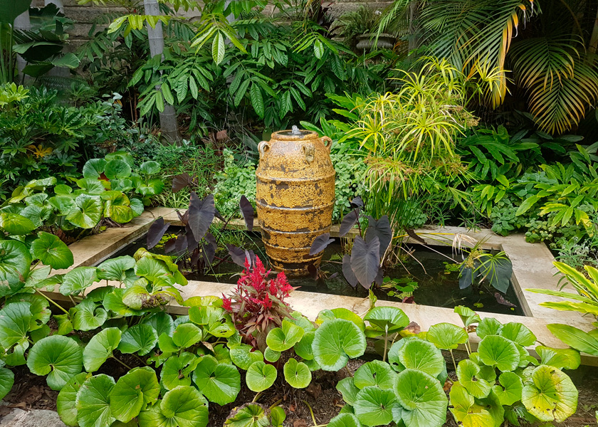 Urn fountain in Sydney